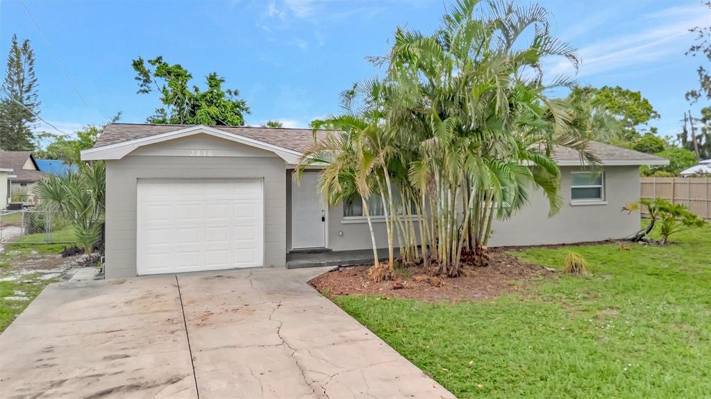 Photo of 3816 1st Avenue W, Bradenton, FL 34205 (MLS # A4662350)