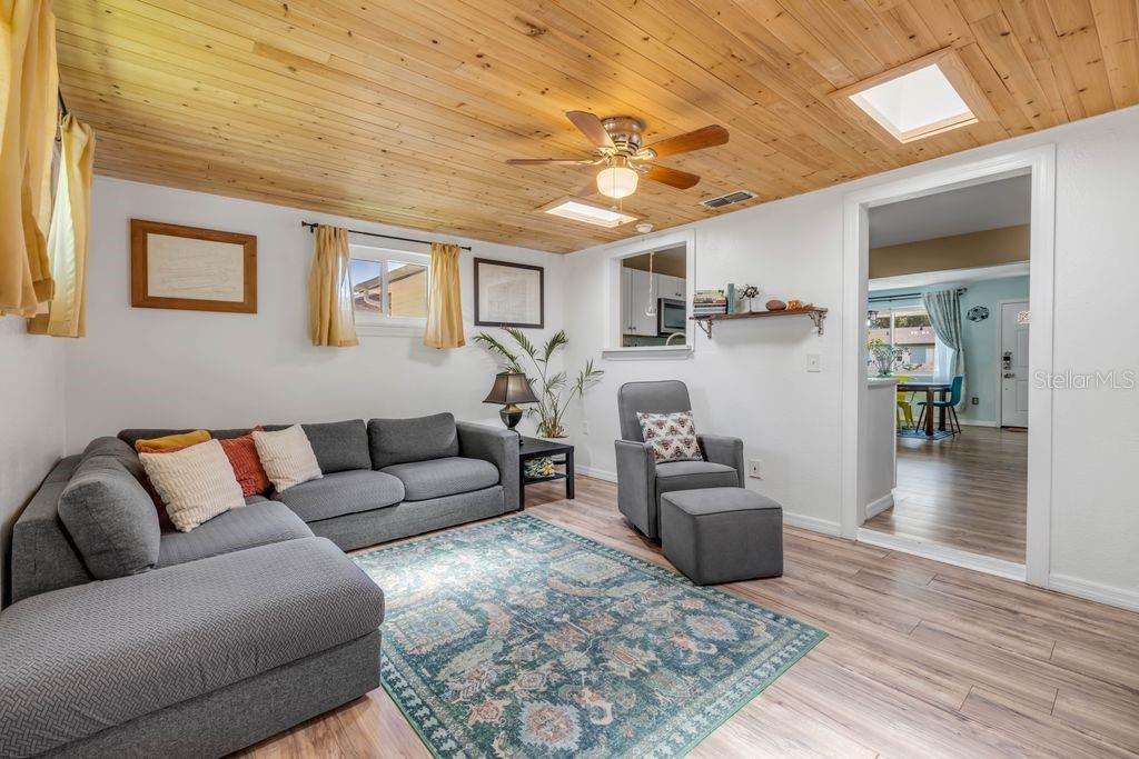 TOTEM PARK - Residential