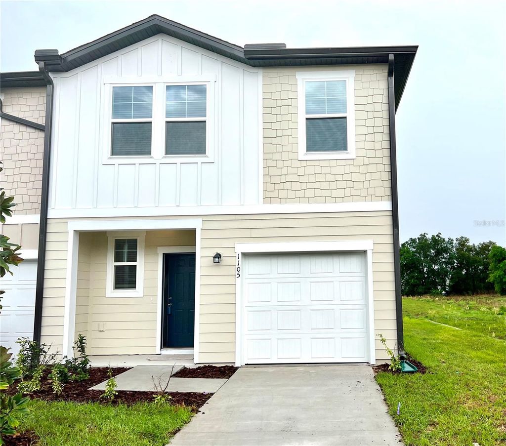 Photo of 1105 Merrill Street, Davenport, FL 33837 (MLS # O6400875)