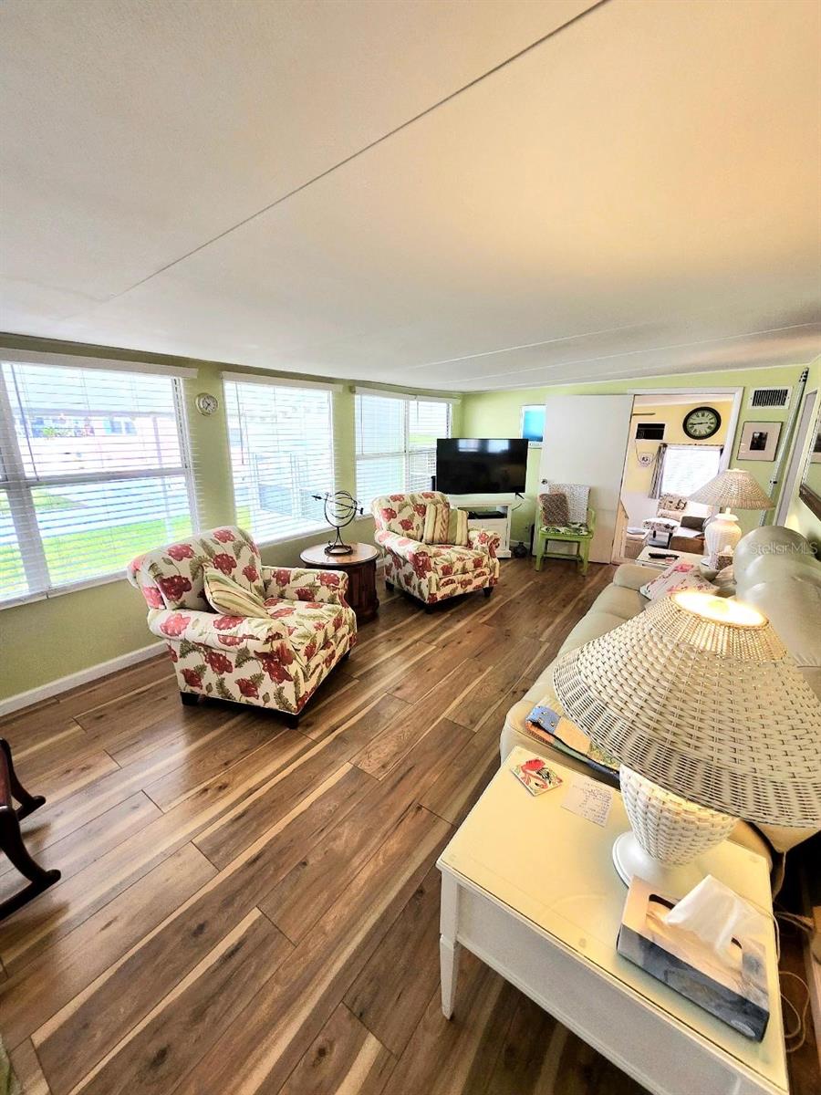 TRAILER ESTATES FOURTH ADD - Residential