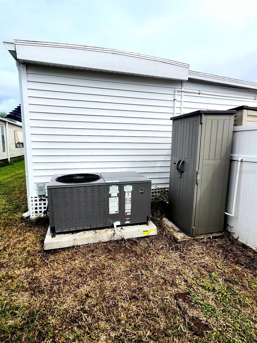 TRAILER ESTATES FOURTH ADD - Residential