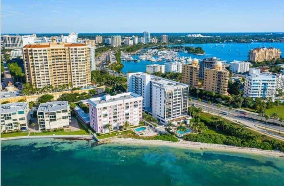 35 WATERGATE DRIVE 1103