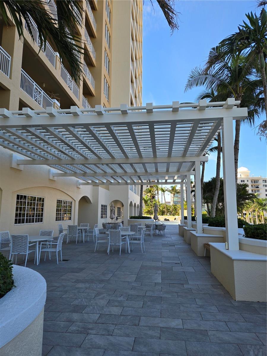 THE TOWER RESIDENCES - Residential