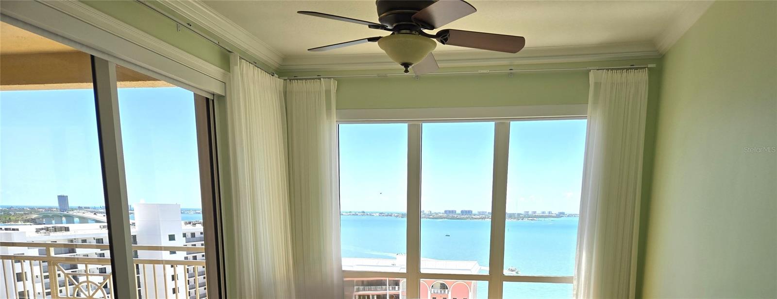 THE TOWER RESIDENCES - Residential