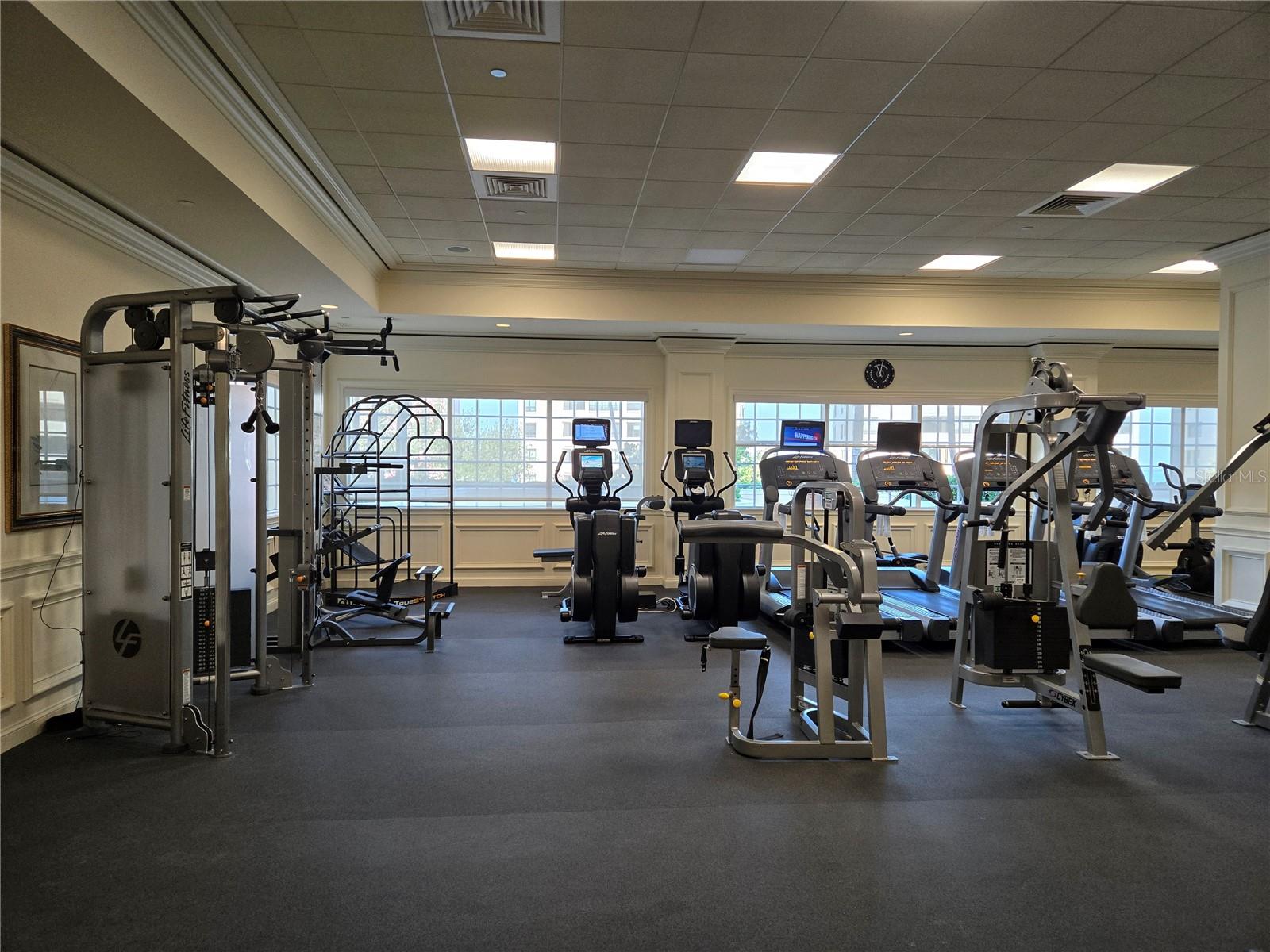 THE TOWER RESIDENCES - Residential