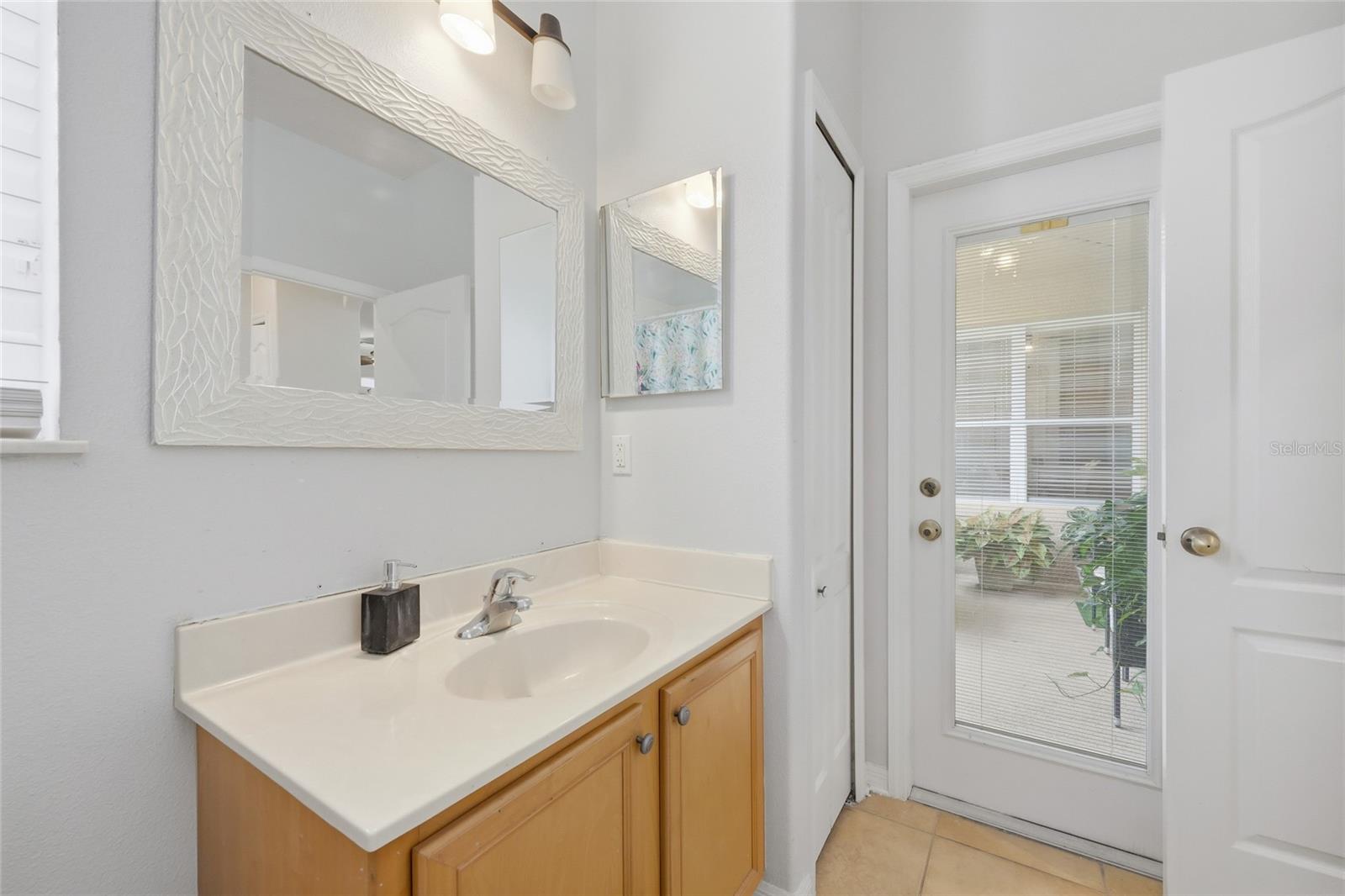 MOSS PARK RDG - Residential