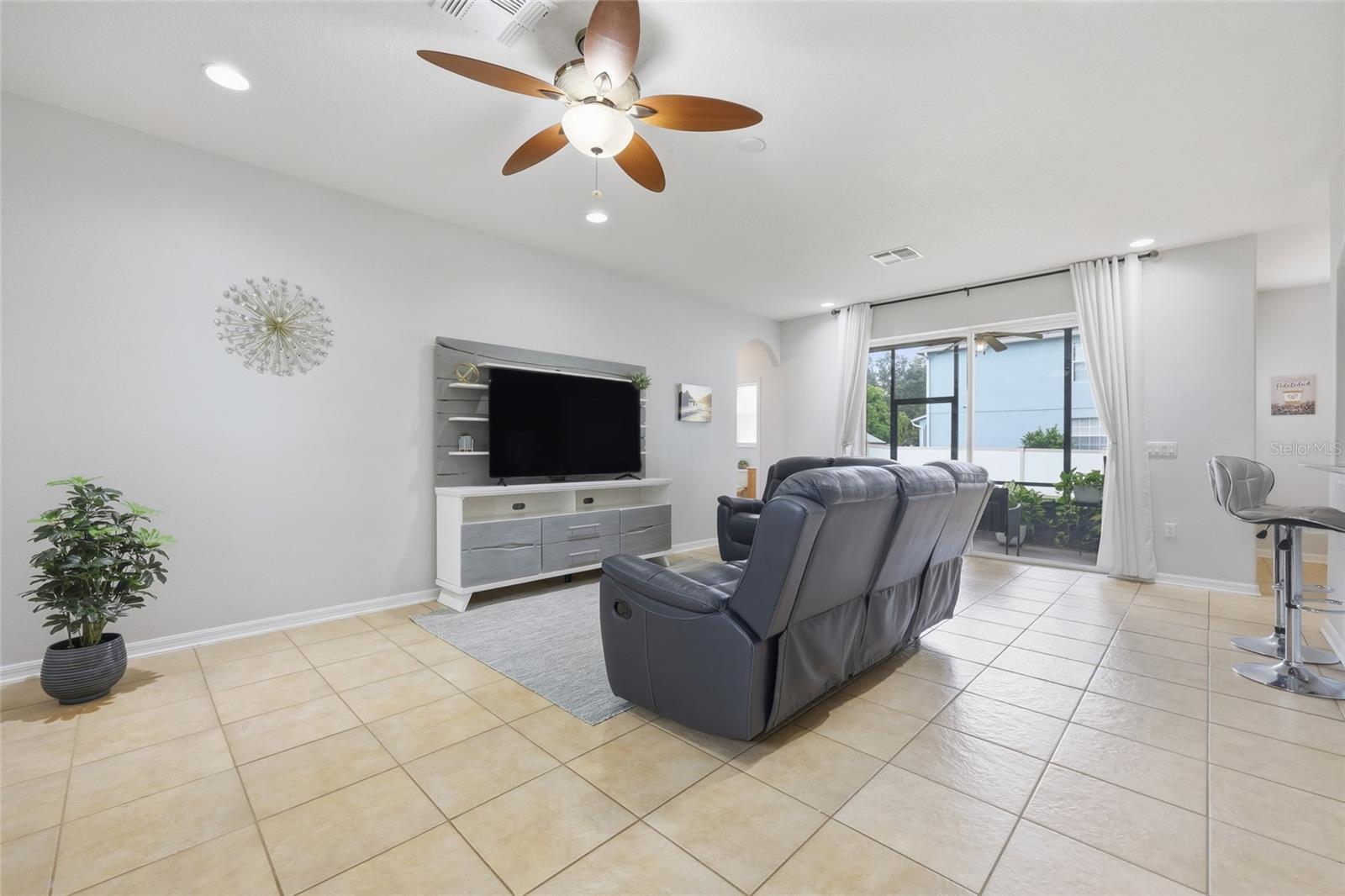 MOSS PARK RDG - Residential