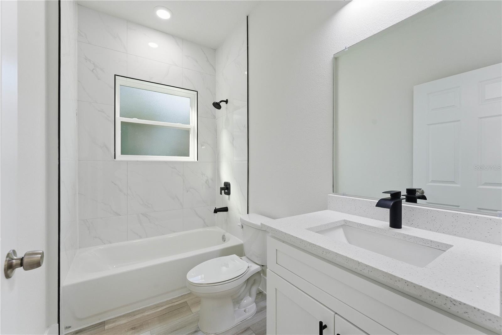 MARION OAKS UN SEVEN - Residential