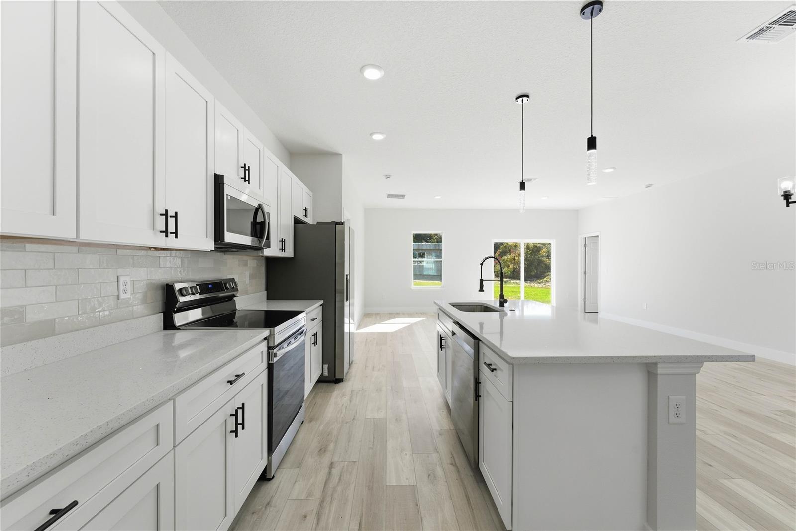 MARION OAKS UN SEVEN - Residential