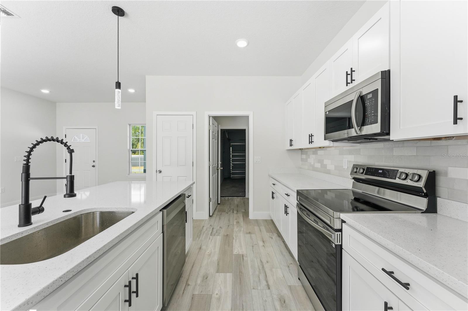 MARION OAKS UN SEVEN - Residential