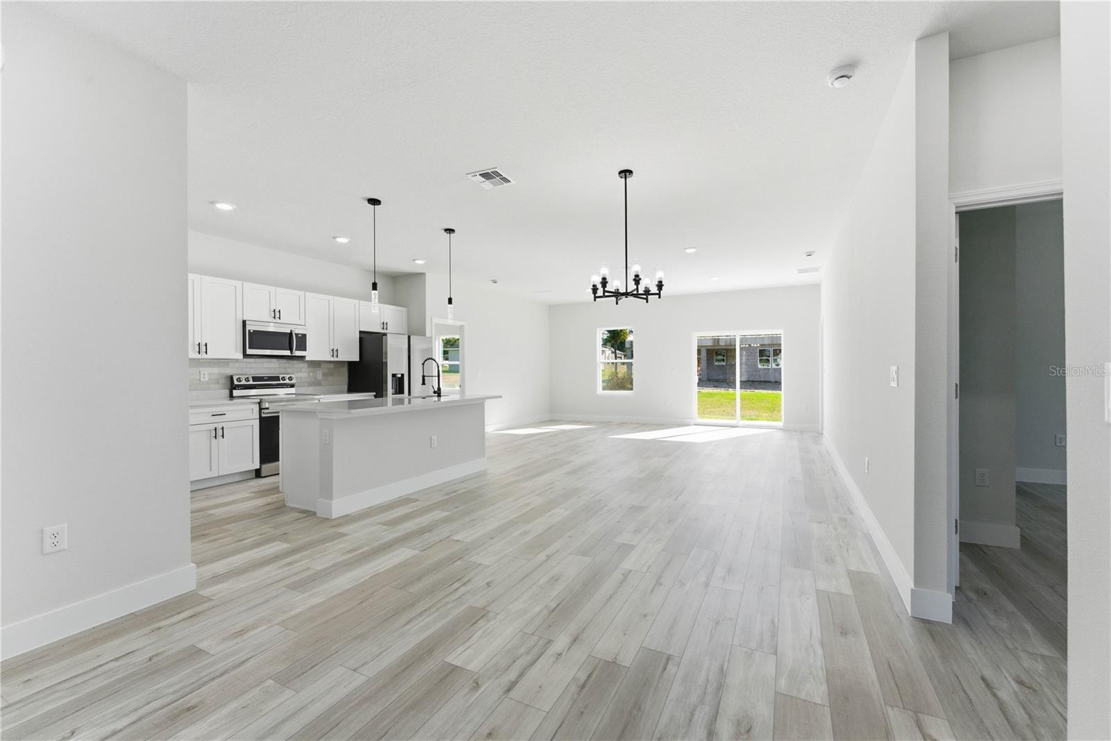 MARION OAKS UN SEVEN - Residential