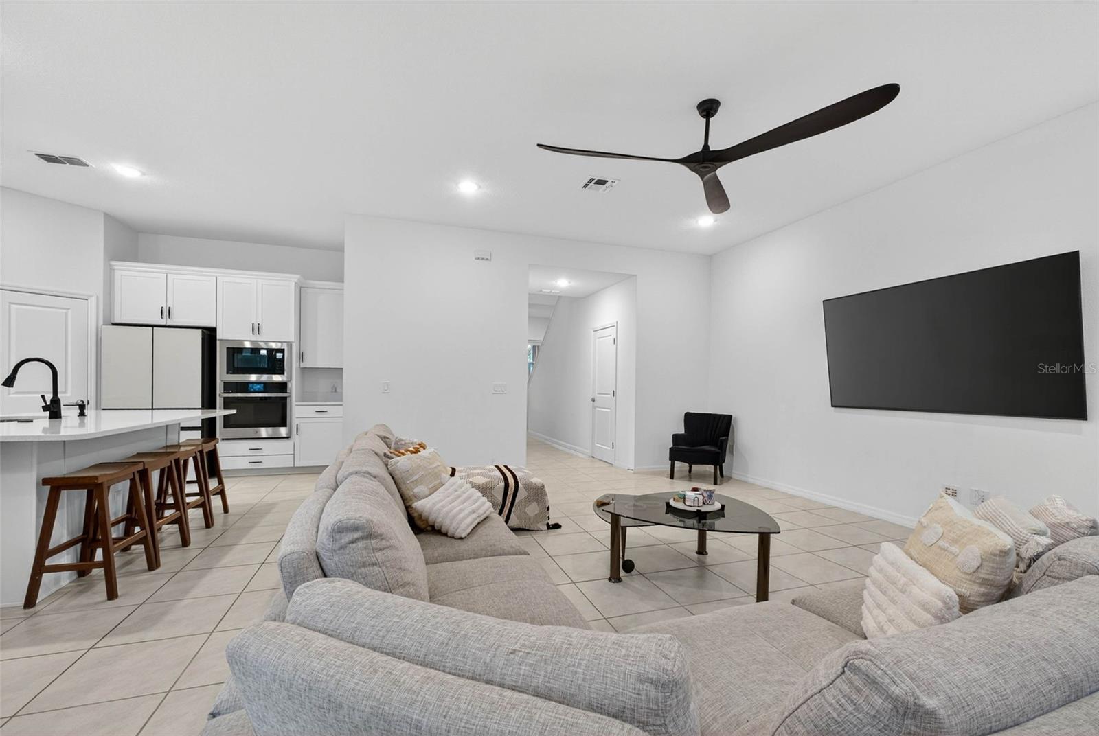 SAN SEBASTIAN RESERVE - Residential