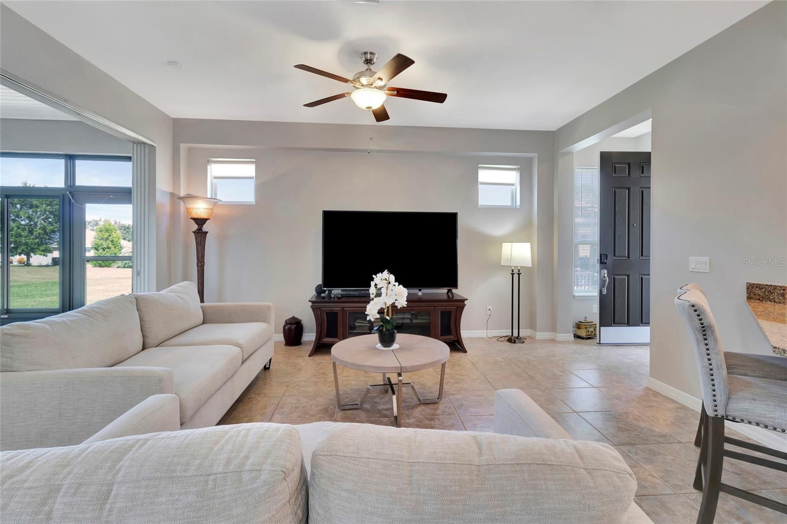 CASCADES/GROVELAND PH 2 - Residential