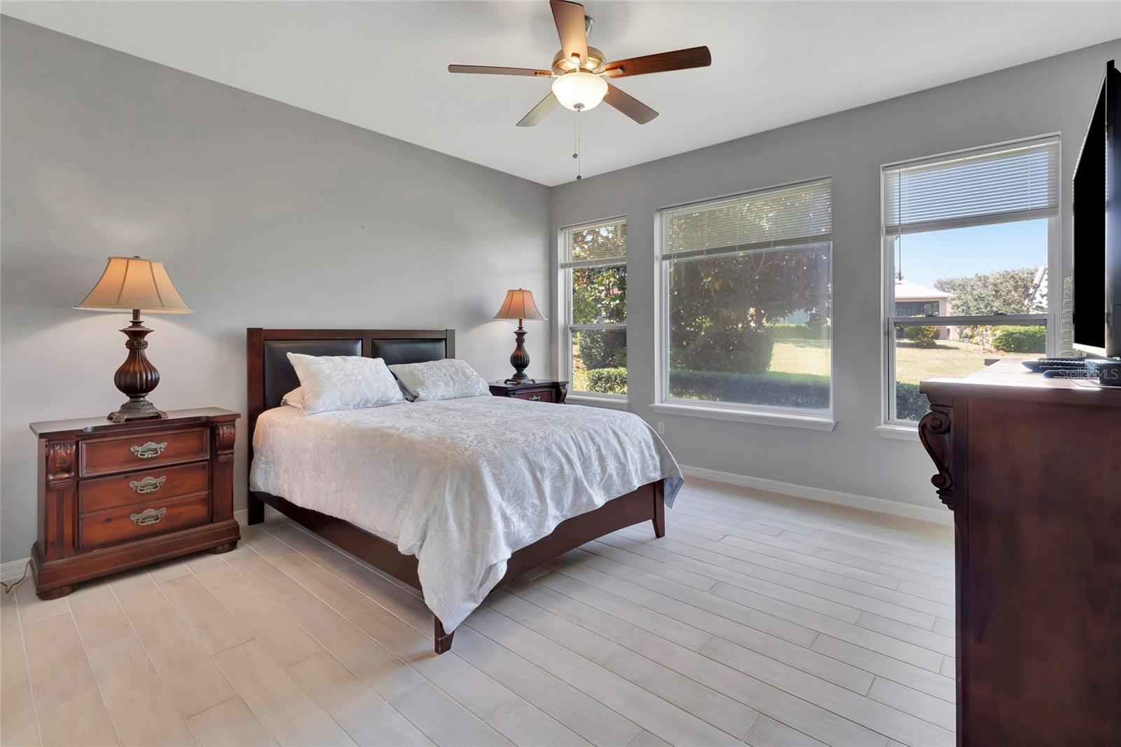 CASCADES/GROVELAND PH 2 - Residential