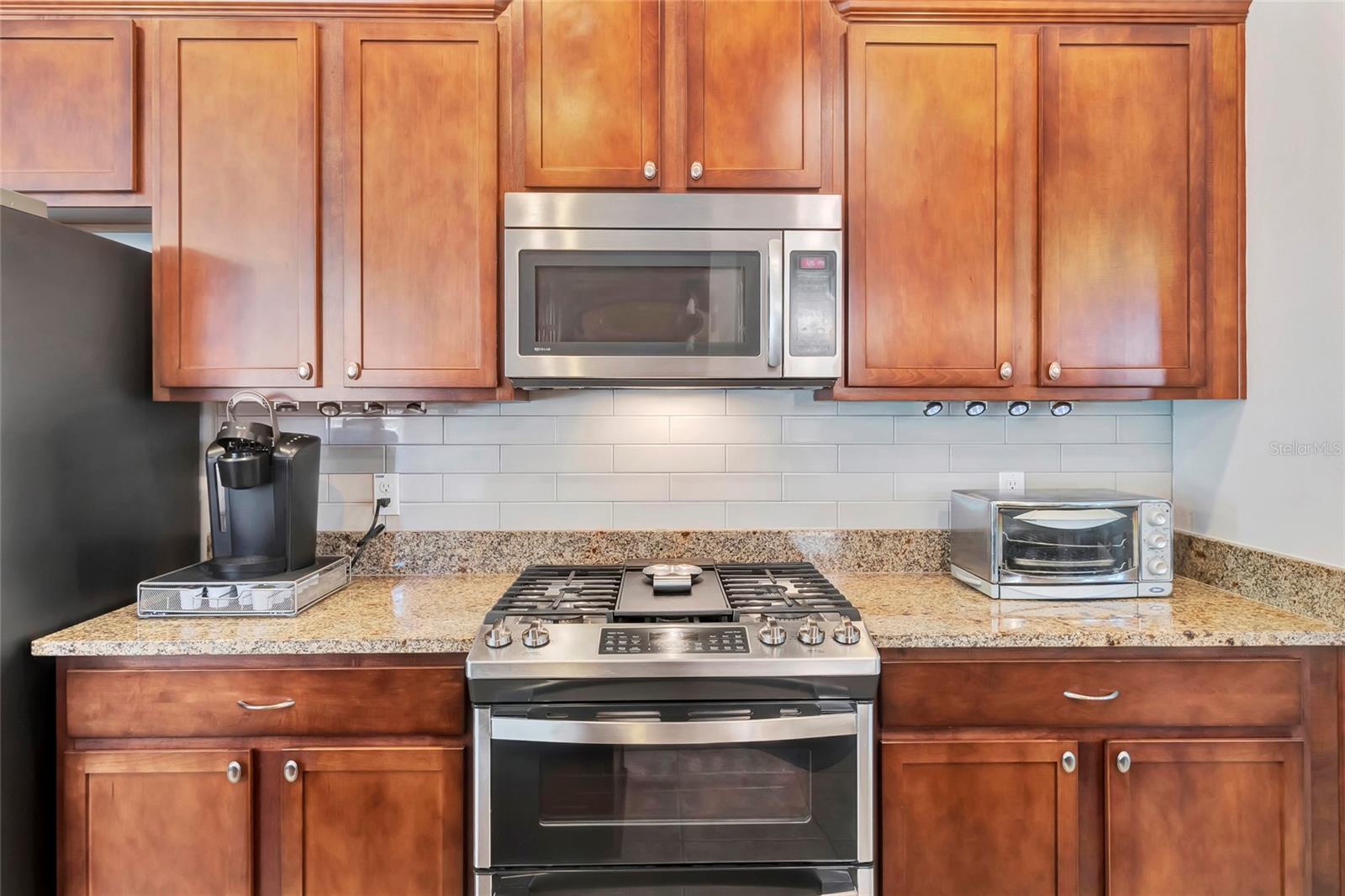 CASCADES/GROVELAND PH 2 - Residential