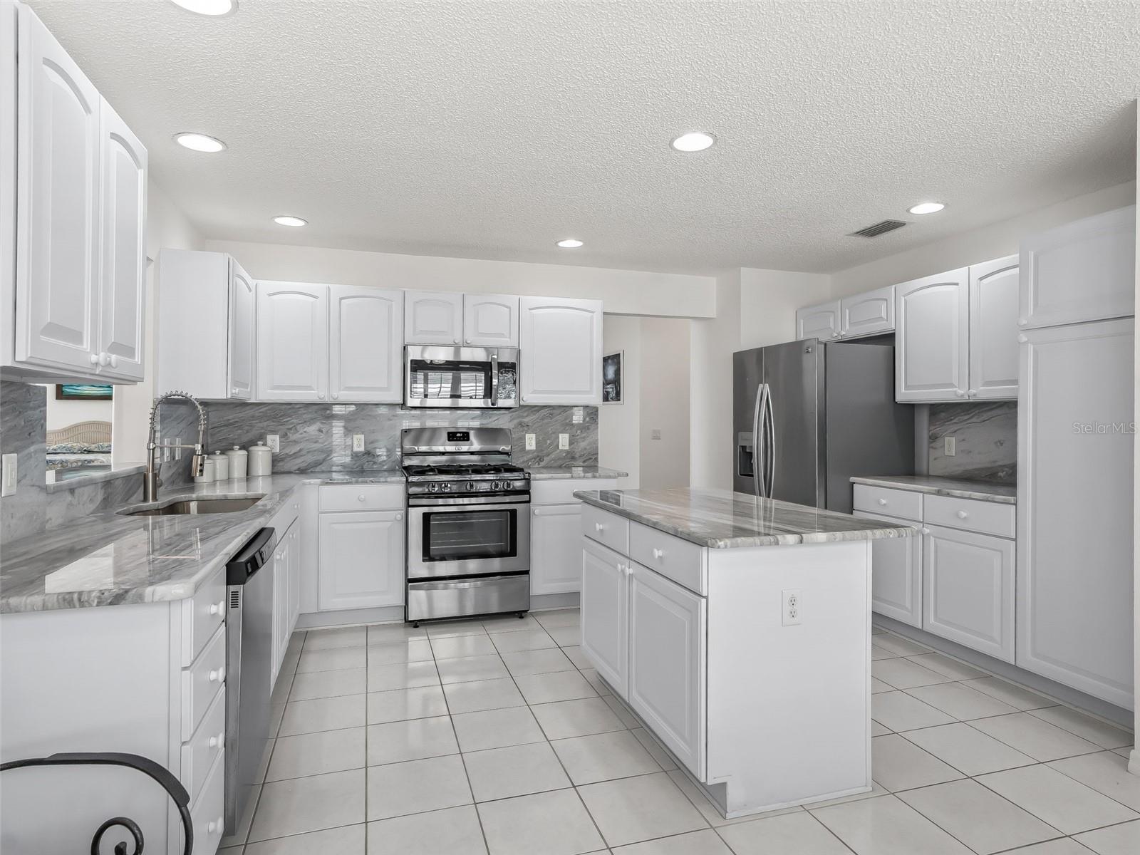 VILLAGES/MARION UN #65 - Residential