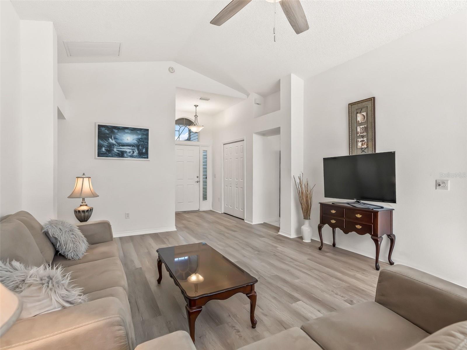 VILLAGES/MARION UN #65 - Residential