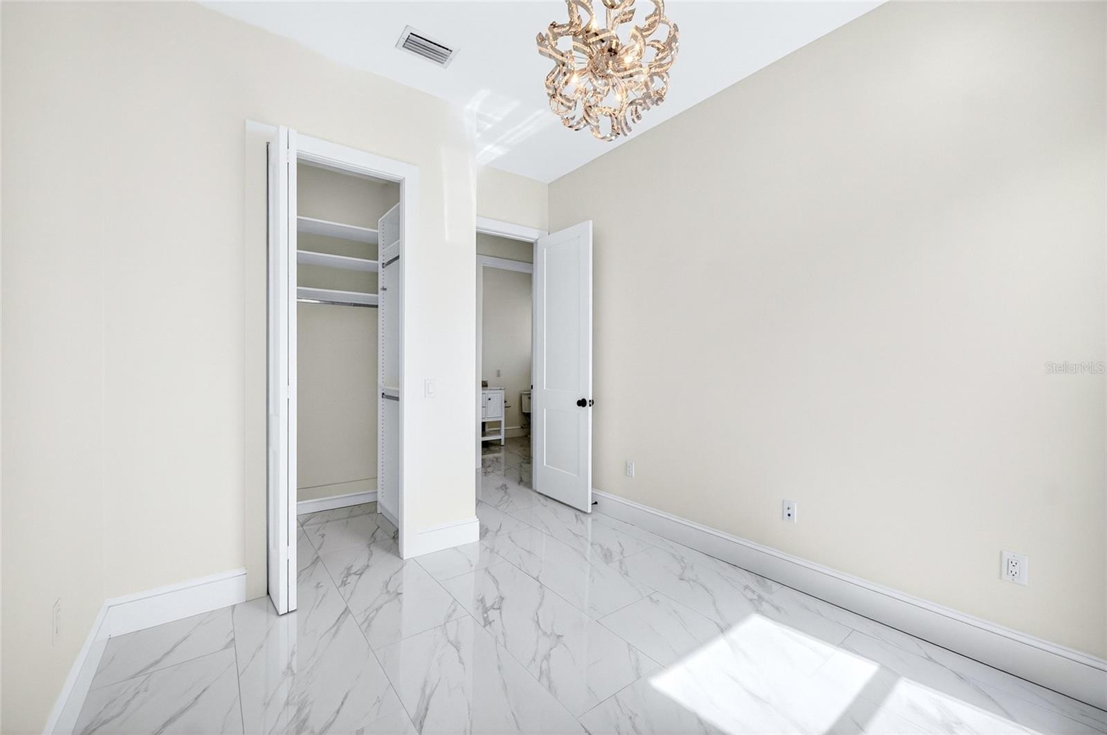 OAKLYN - Residential