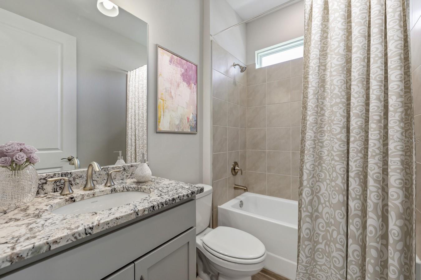CORAL LAKES - CORAL CREEK - Residential