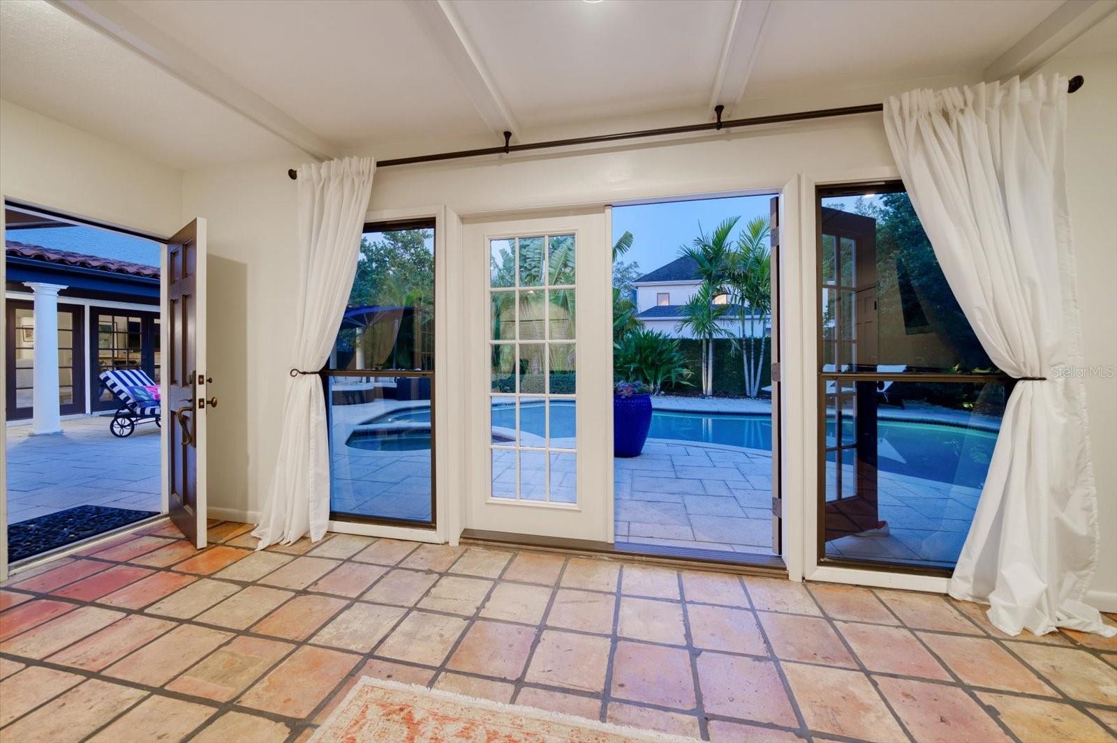 STUART GROVE REVISED PLAN OF - Residential