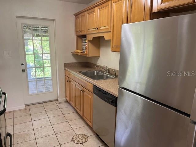4921 NW 37TH DRIVE