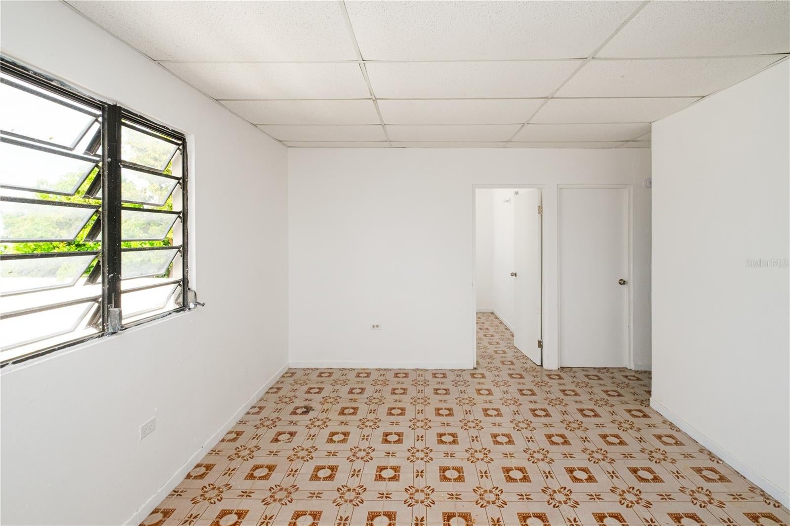 Lydia Oeste URB.LEVITTOWN LAKE AN53 ALTOS