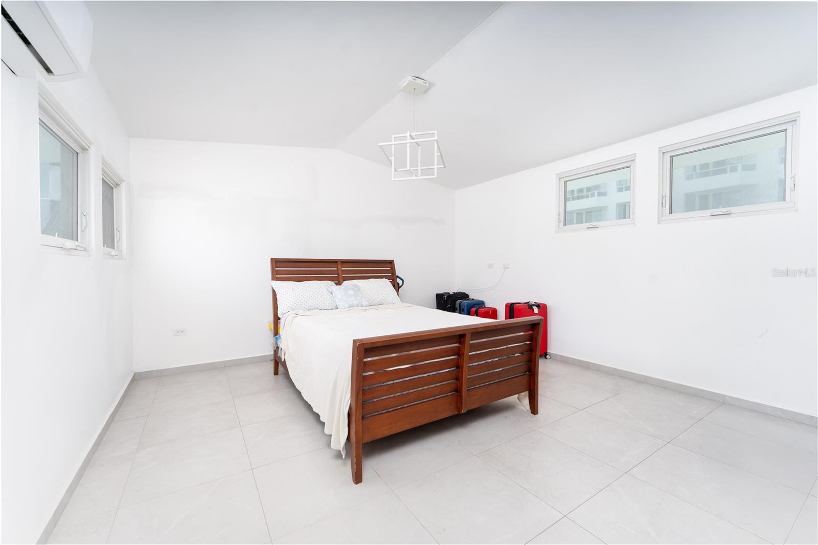 SAN JUAN - Residential
