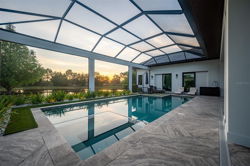 LAKE CLUB PH II - Residential