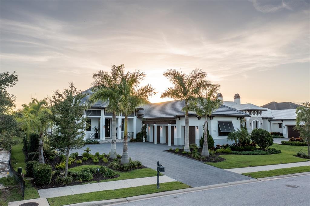 LAKE CLUB PH II - Residential