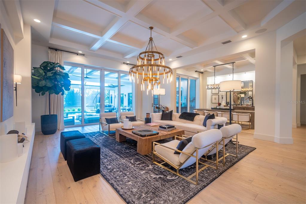 LAKE CLUB PH II - Residential