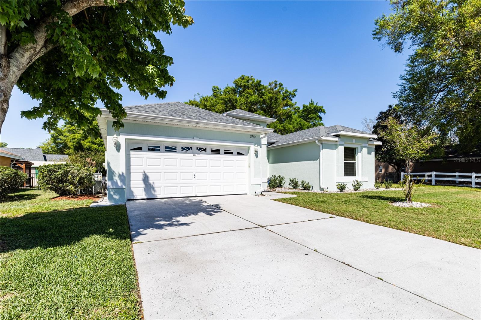 EUSTIS 44 GABLES - Residential