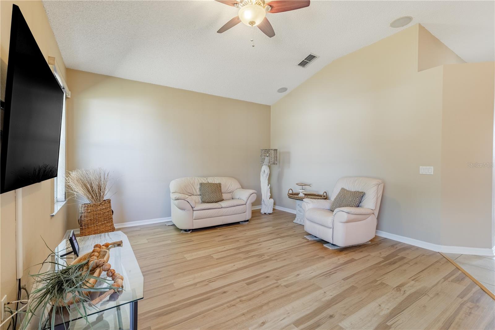 EUSTIS 44 GABLES - Residential