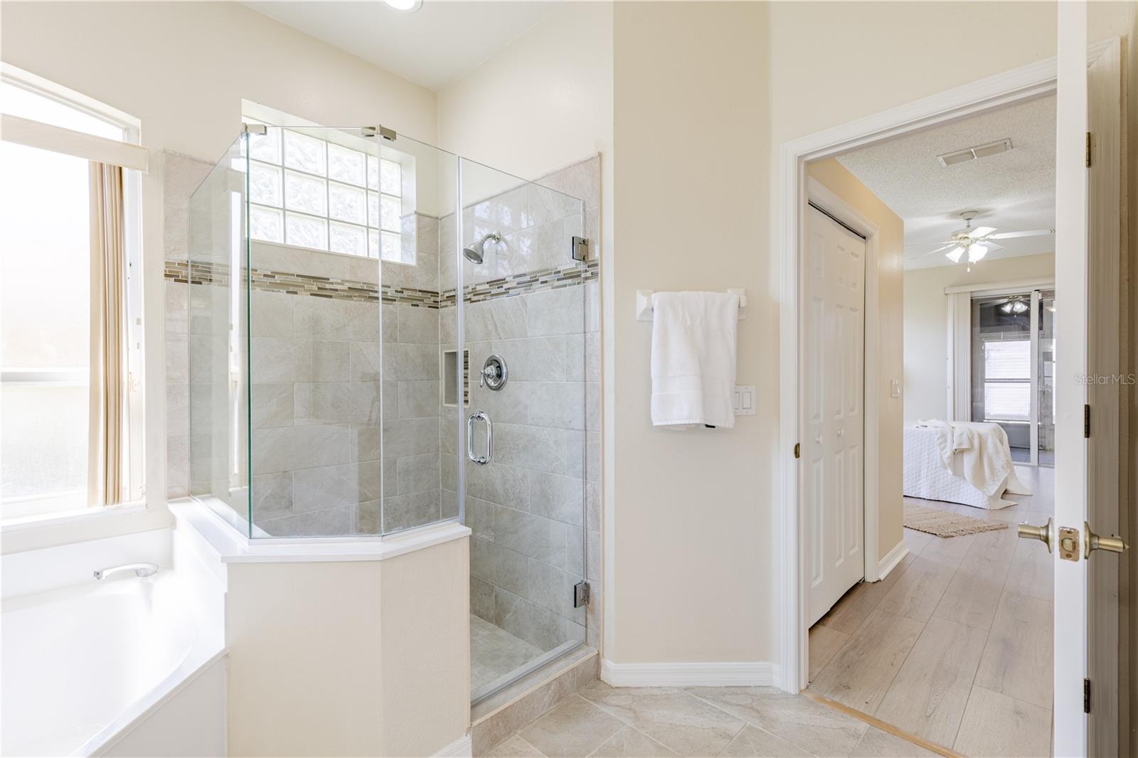 EUSTIS 44 GABLES - Residential