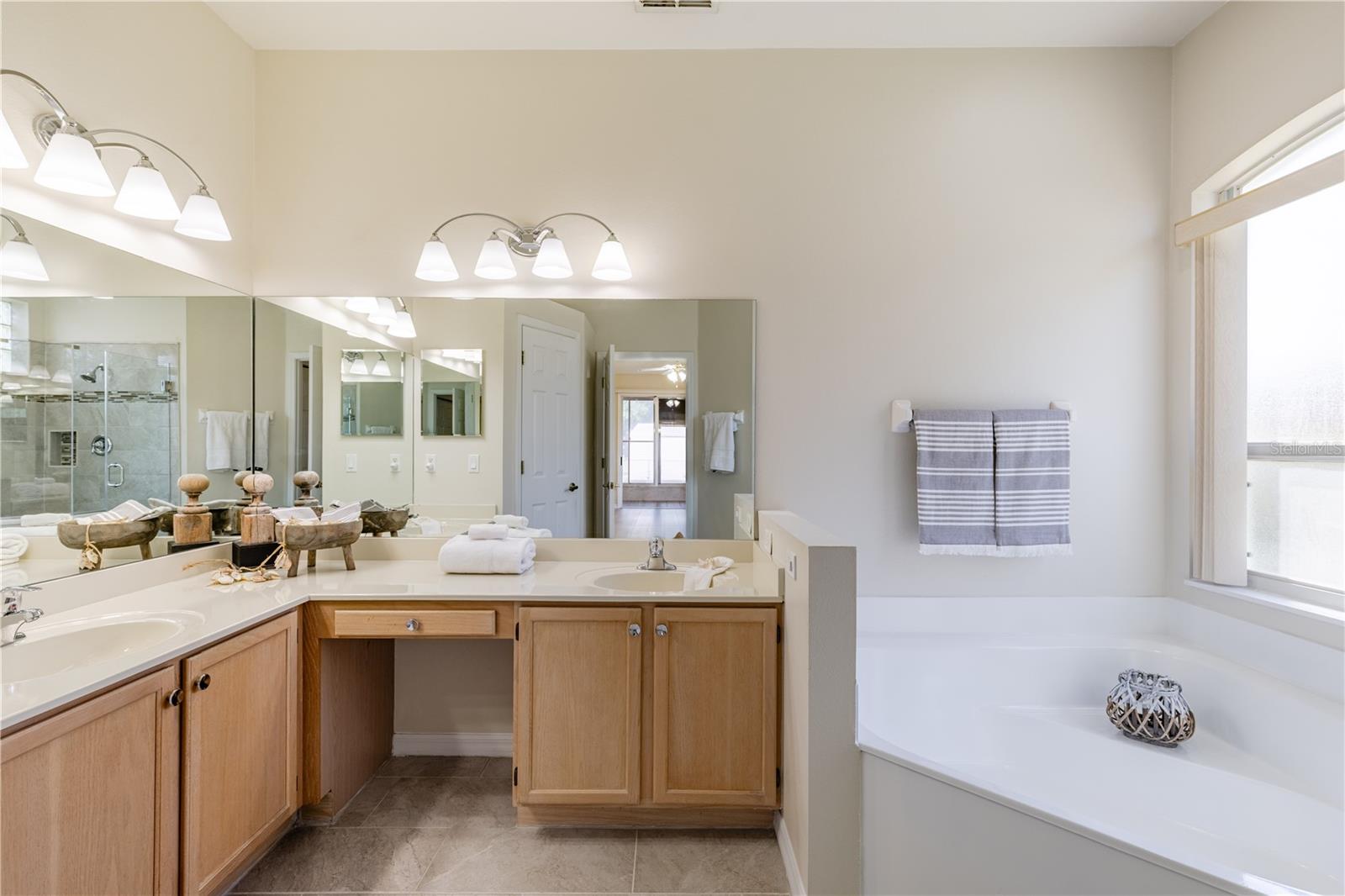 EUSTIS 44 GABLES - Residential