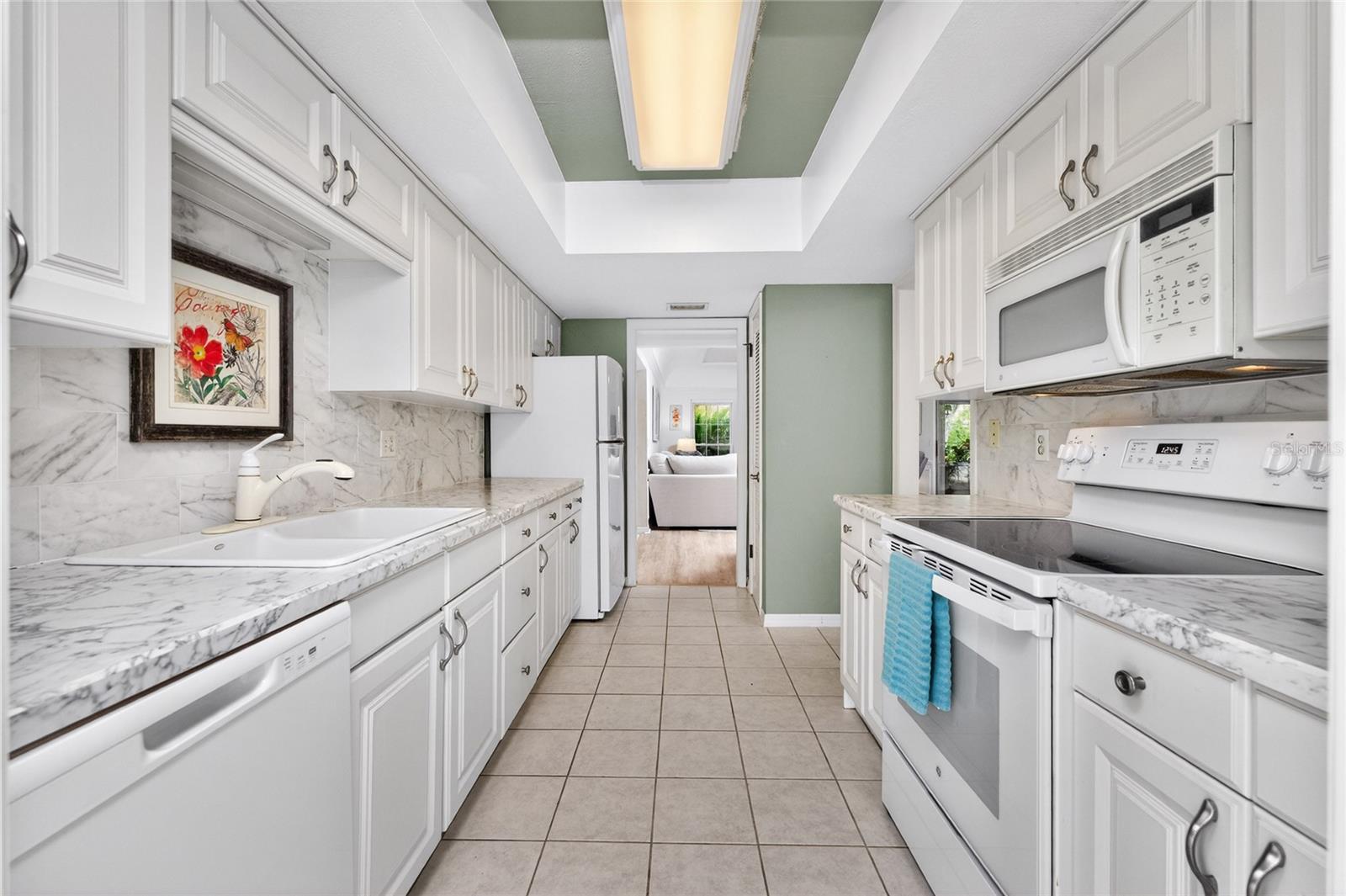 ENGLEWOOD GOLF VILLAS 06 - Residential