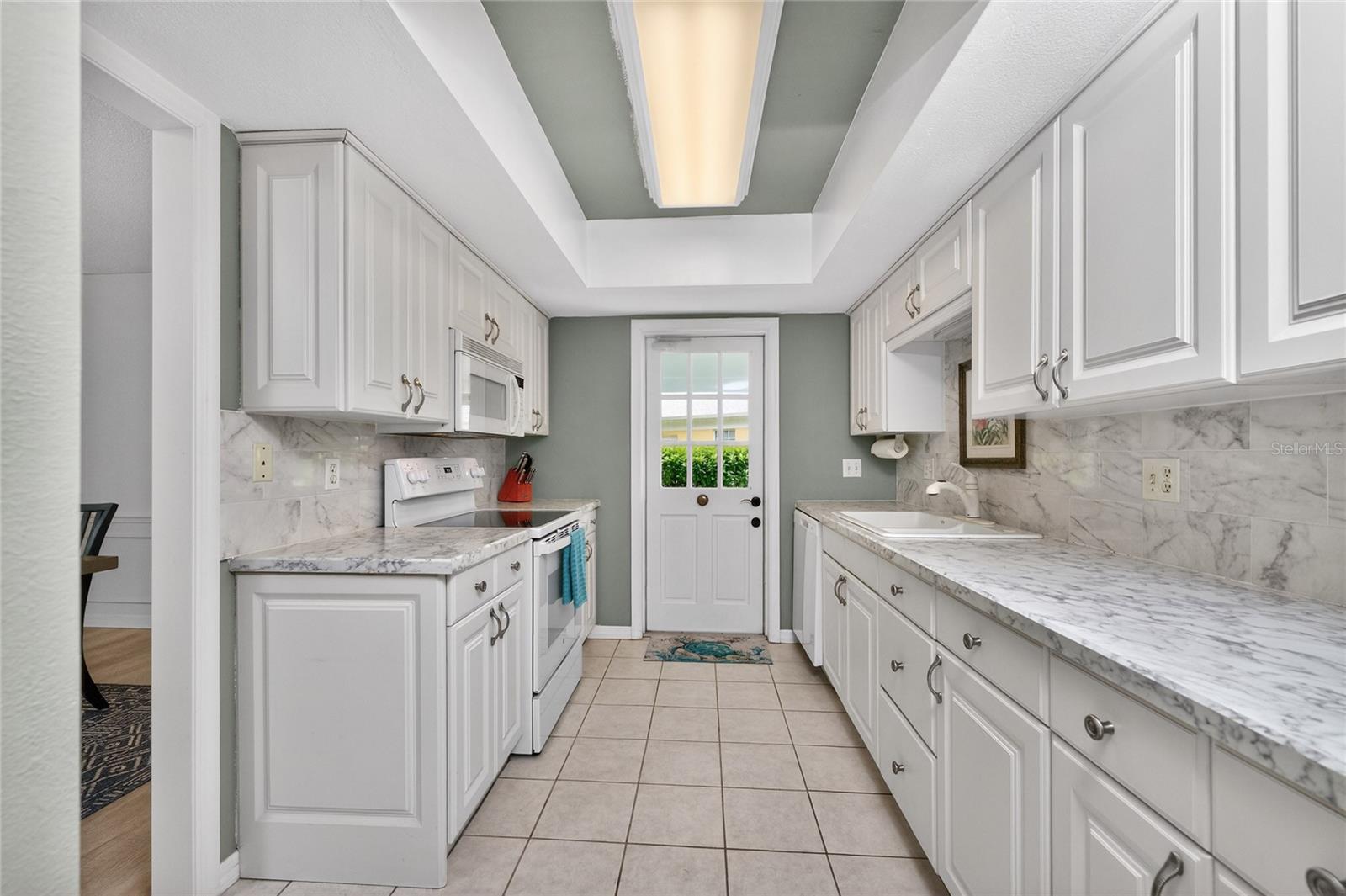 ENGLEWOOD GOLF VILLAS 06 - Residential