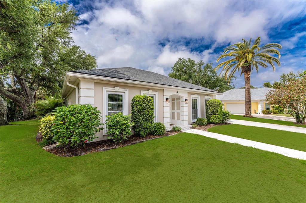 Photo of 4 Curacao Circle #40, Englewood, FL 34223 (MLS # D6146958)