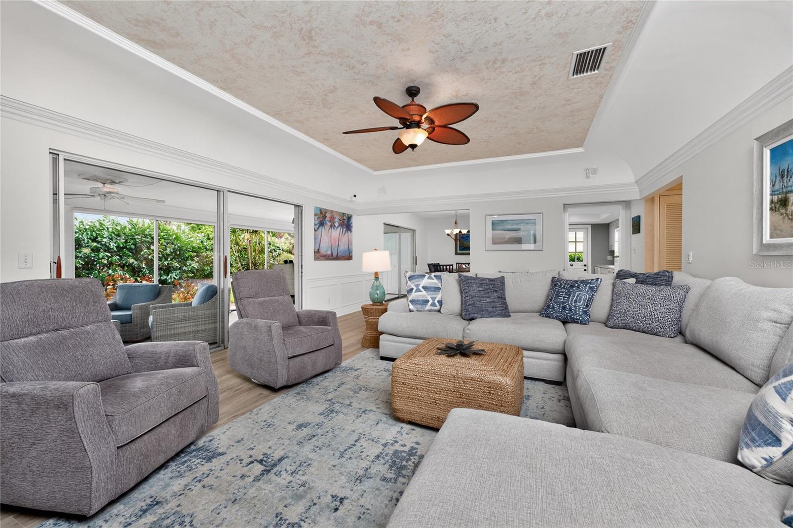 ENGLEWOOD GOLF VILLAS 06 - Residential