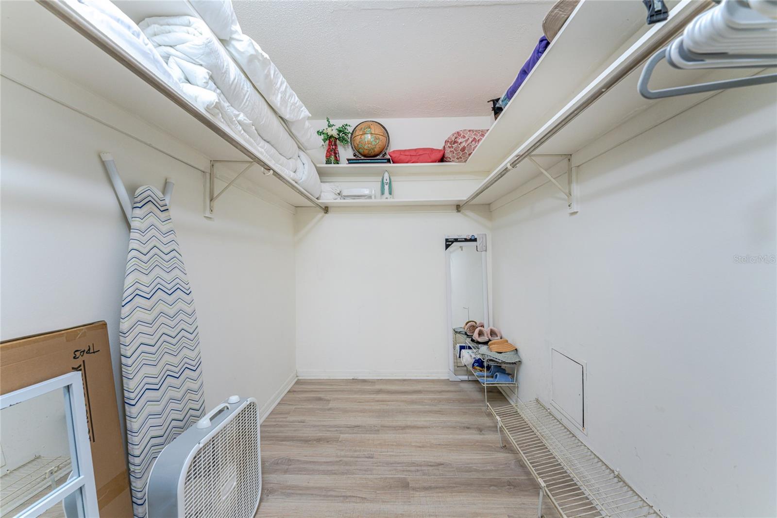 ENGLEWOOD GOLF VILLAS 06 - Residential