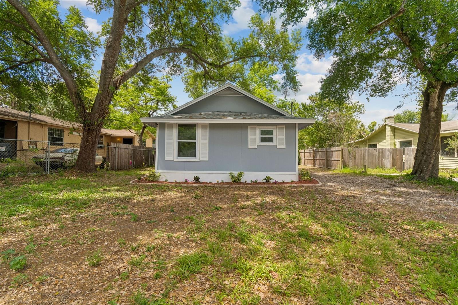 SULPHUR SPGS ADD - Residential Lease