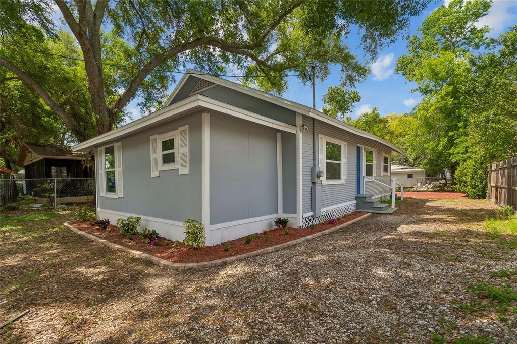 Photo of 8008 N 12th Street, Tampa, FL 33604 (MLS # TB8500141)