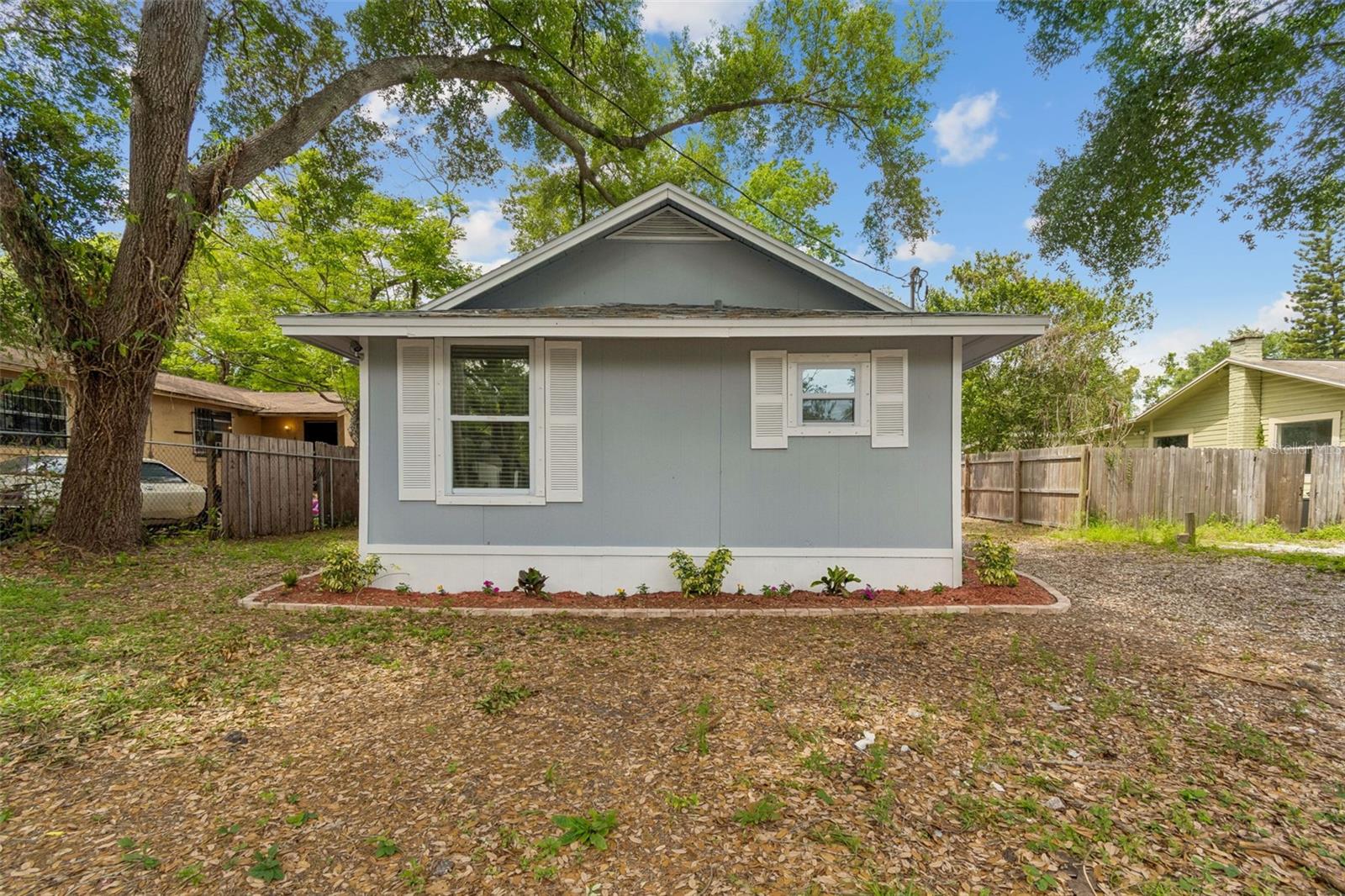 SULPHUR SPGS ADD - Residential Lease