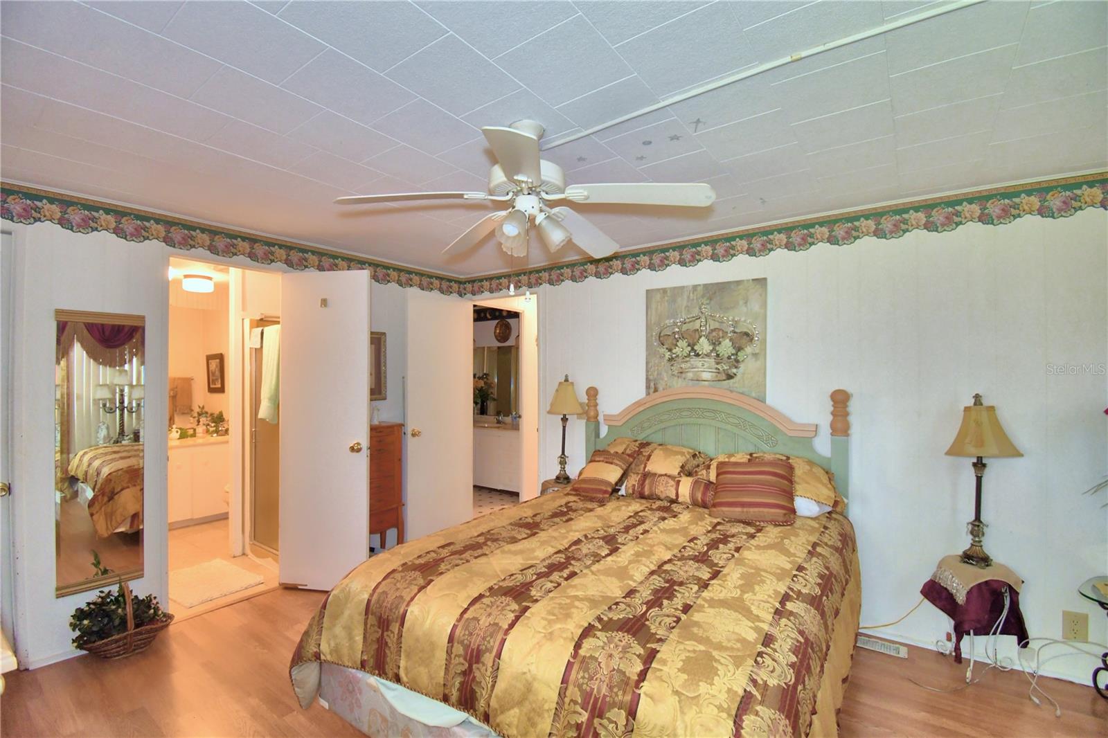 ARIANA SHORES MHP - Residential