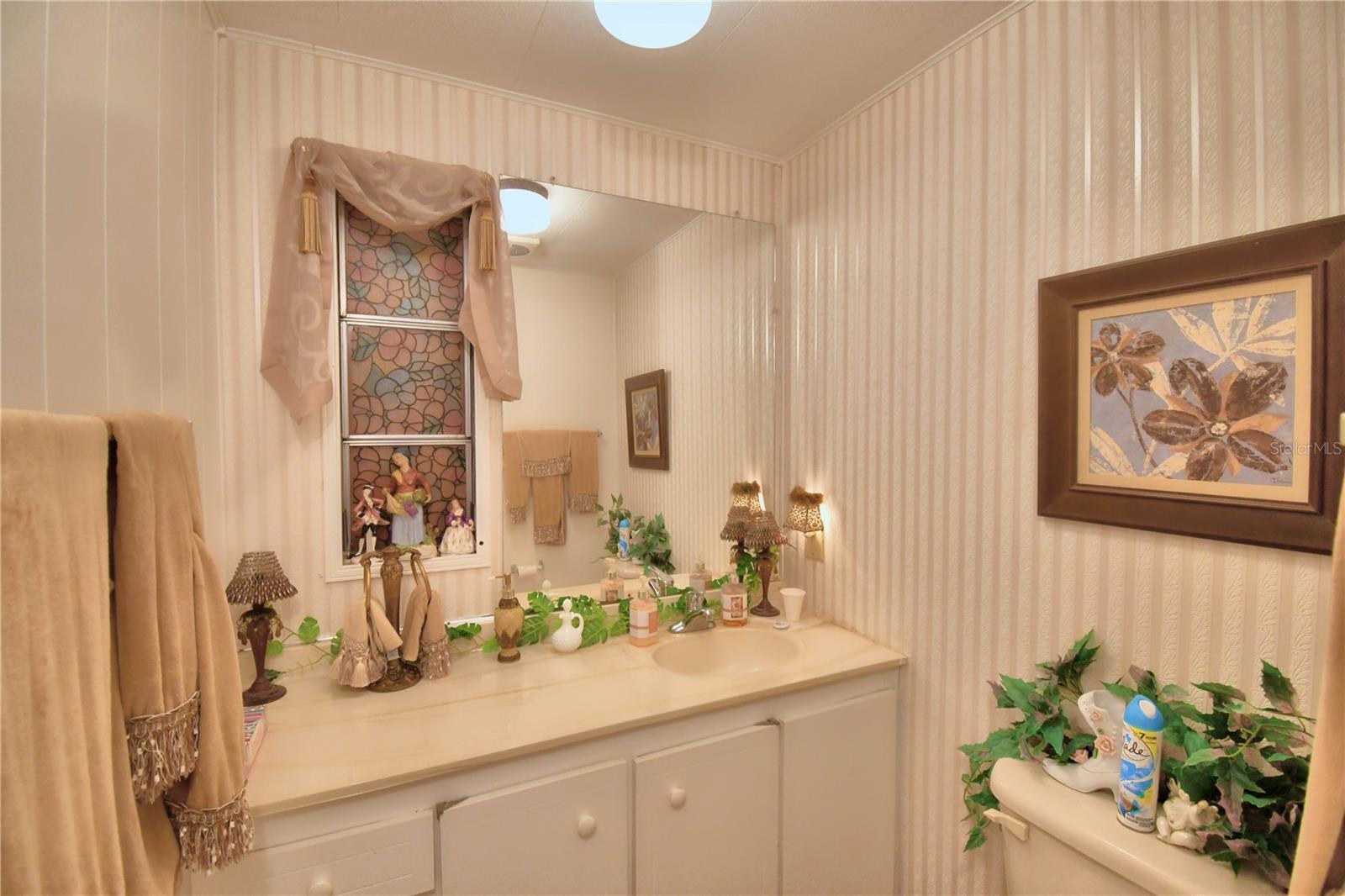 ARIANA SHORES MHP - Residential