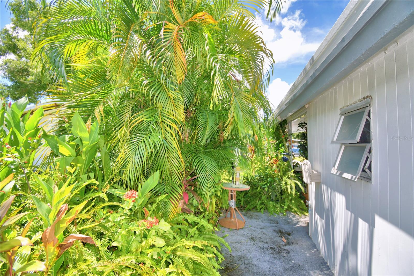 ARIANA SHORES MHP - Residential