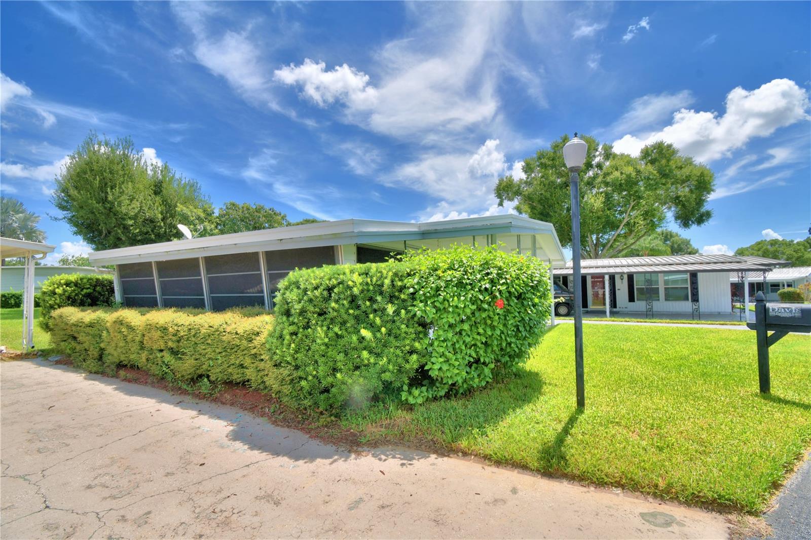 ARIANA SHORES MHP - Residential