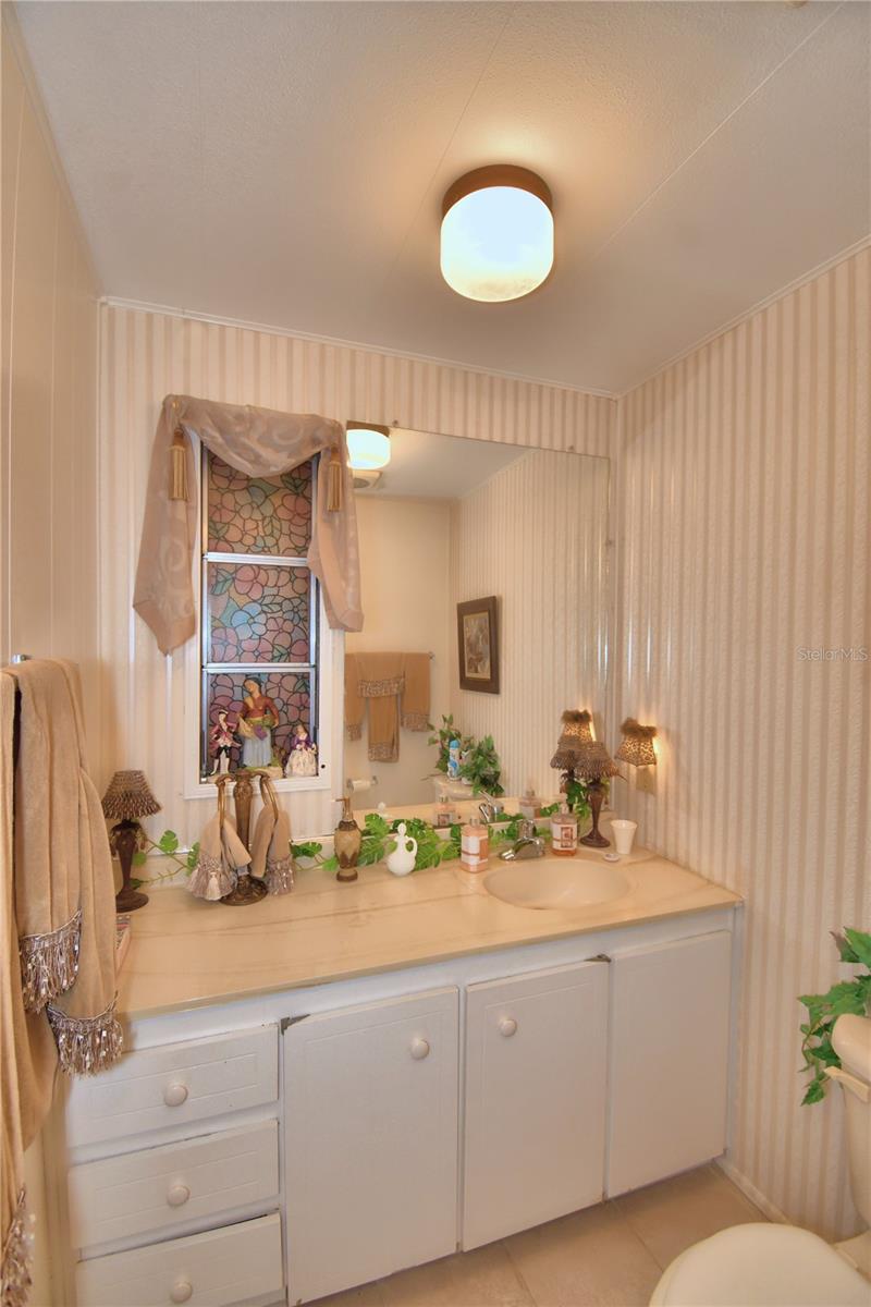 ARIANA SHORES MHP - Residential