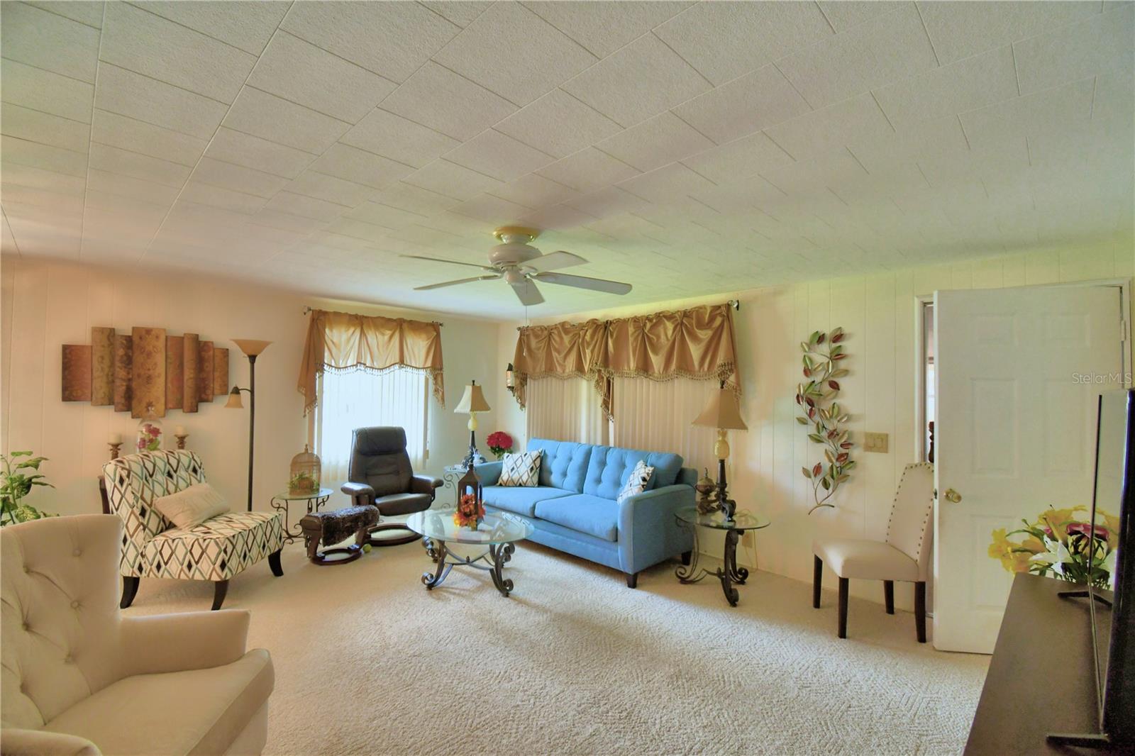 ARIANA SHORES MHP - Residential