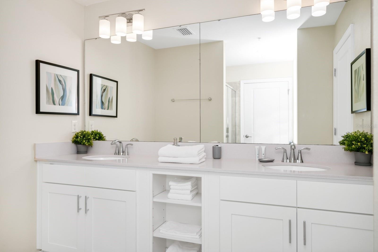 THE TERRACES AT STOREY LAKE CONDO 3 PH 11 - Residential