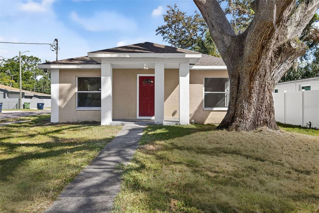 Photo of 2602 E Emma Street, Tampa, FL 33610 (MLS # TB8432663)